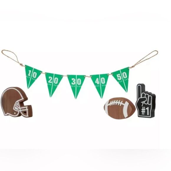 Football Wood Decor - Picture 2 of 3